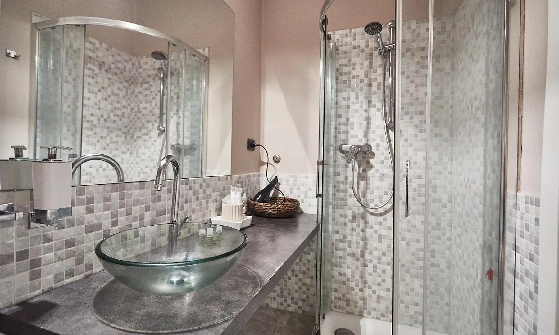 Elegant Stay In Moscova Milano Centro 0*, Milan Italy